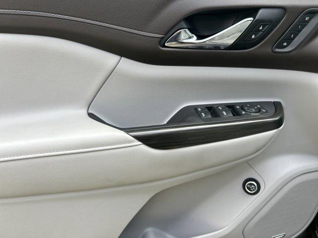 2021 GMC Acadia AWD SLT