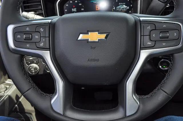2026 Chevrolet Silverado 1500 4WD Crew Cab Standard Bed LT