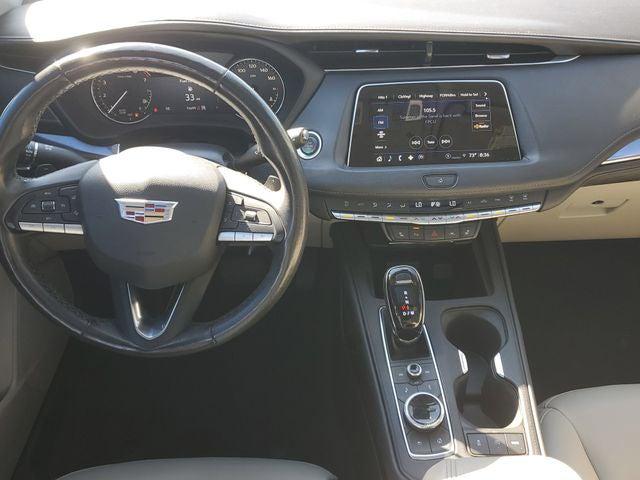 2022 Cadillac XT4 AWD Luxury