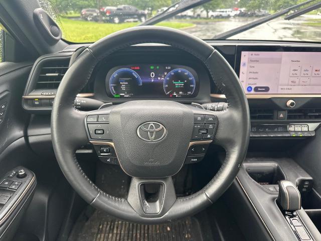 2023 Toyota Crown Platinum