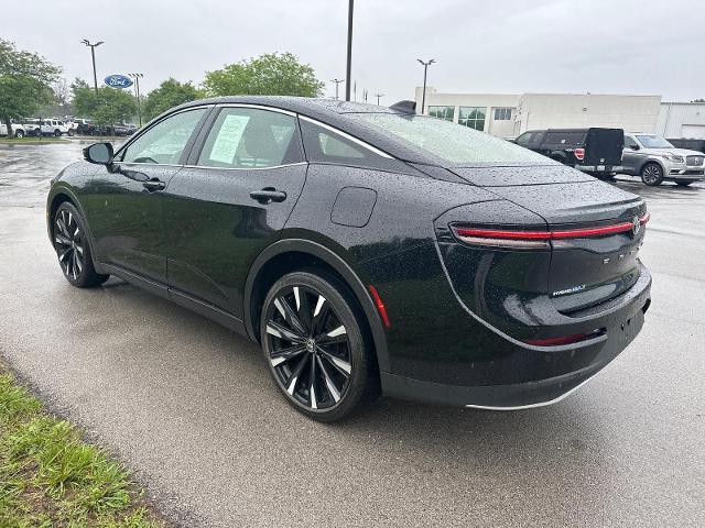 2023 Toyota Crown Platinum