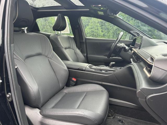 2023 Toyota Crown Platinum