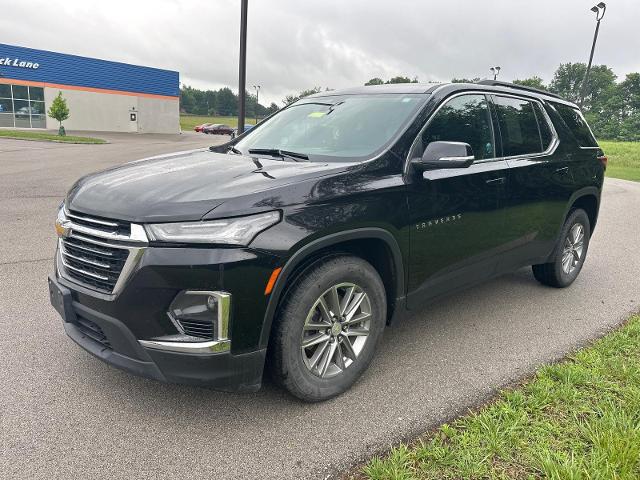 2023 Chevrolet Traverse AWD LT Cloth