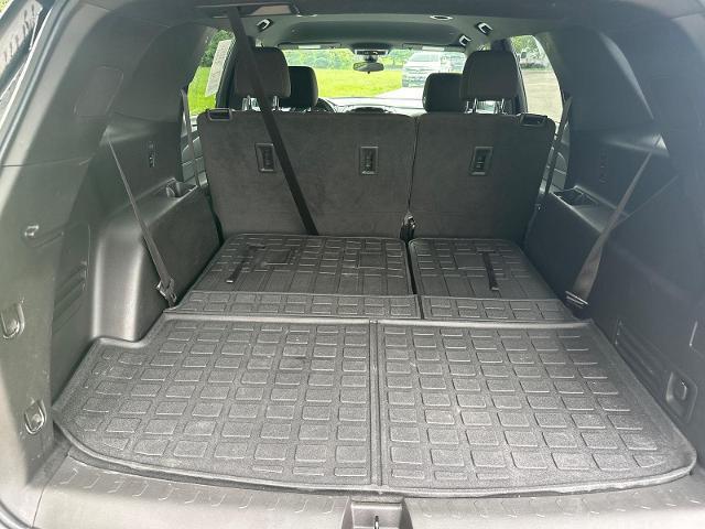 2023 Chevrolet Traverse AWD LT Cloth