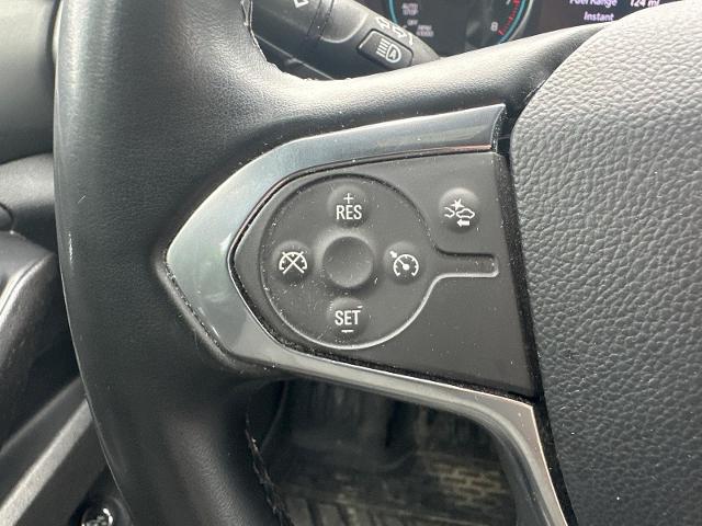 2023 Chevrolet Traverse AWD LT Cloth