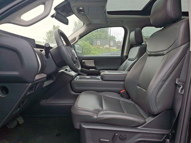 2025 Ford Expedition Active MAX