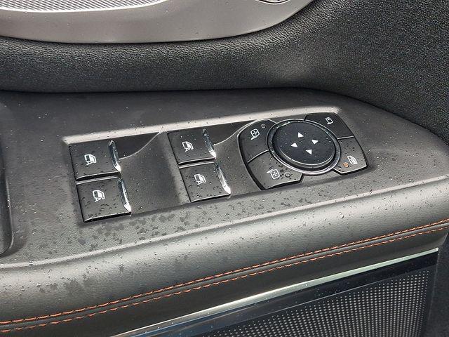 2025 Ford Expedition Active MAX