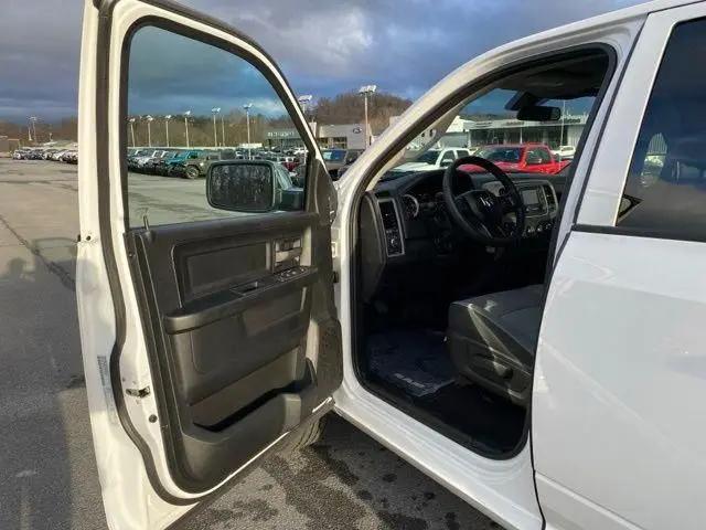 2023 Ram 1500 Classic Tradesman Crew Cab 4x4 5'7" Box