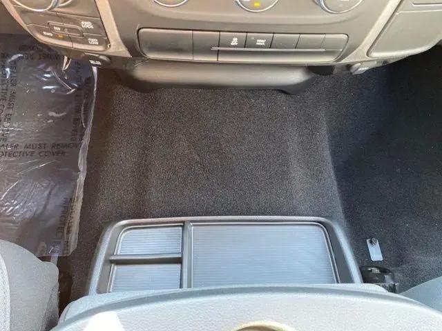 2023 Ram 1500 Classic Tradesman Crew Cab 4x4 5'7" Box