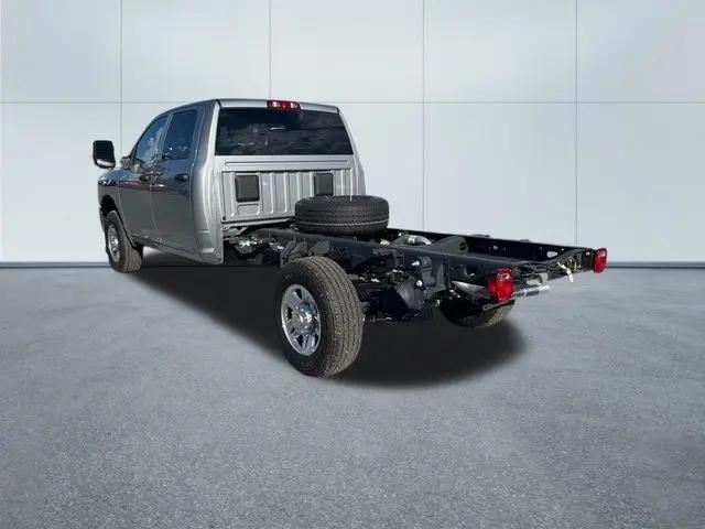 2023 Ram 3500 Tradesman/SLT