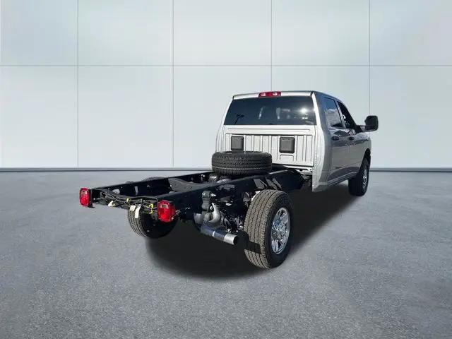 2023 Ram 3500 Tradesman/SLT