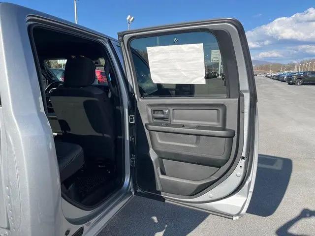 2023 Ram 3500 Tradesman/SLT