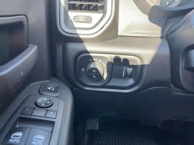 2023 Ram 3500 Tradesman/SLT