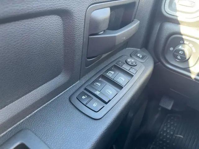 2023 Ram 3500 Tradesman/SLT
