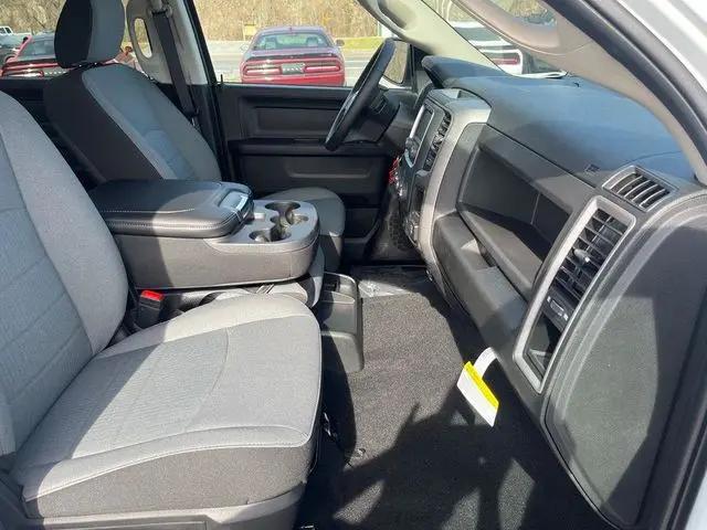 2023 Ram 1500 Classic Tradesman Crew Cab 4x4 5'7" Box