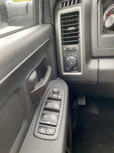 2023 Ram 1500 Classic Tradesman Crew Cab 4x4 5'7" Box