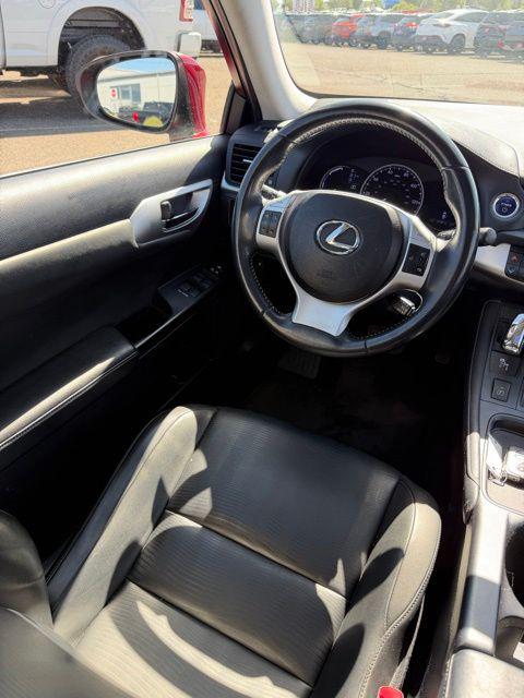 2012 Lexus CT 200h Premium