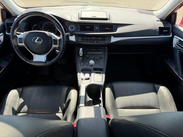 2012 Lexus CT 200h Premium
