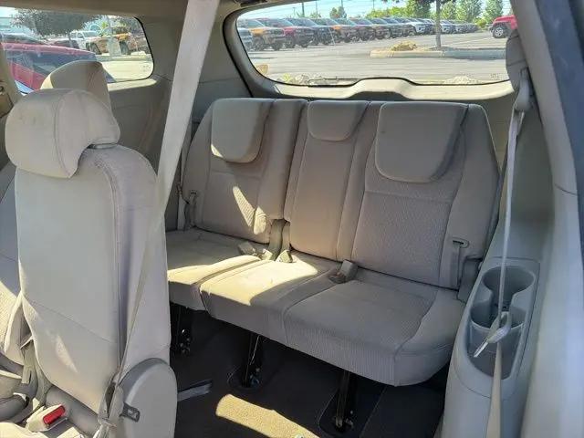 2017 Kia Sedona LX