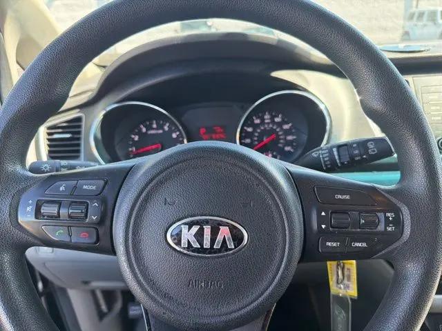 2017 Kia Sedona LX