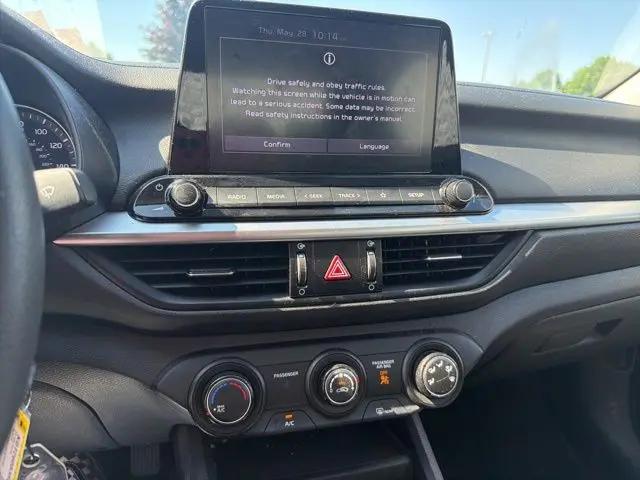 2022 Kia Forte LXS