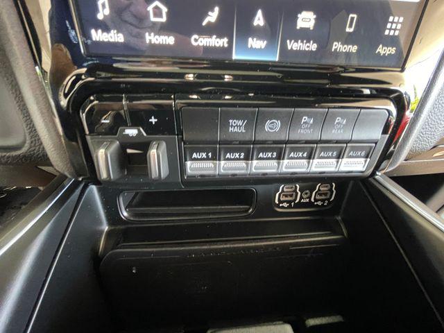 2023 Ram 3500 Laramie Crew Cab 4x4 6'4" Box