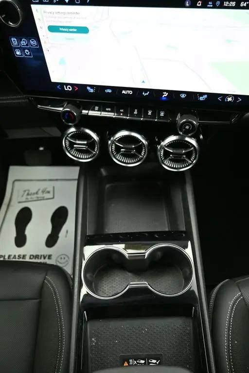 2024 Chevrolet V Blazer eAWD 2LT