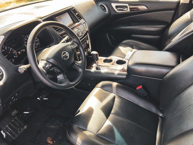 2014 Nissan Pathfinder SL