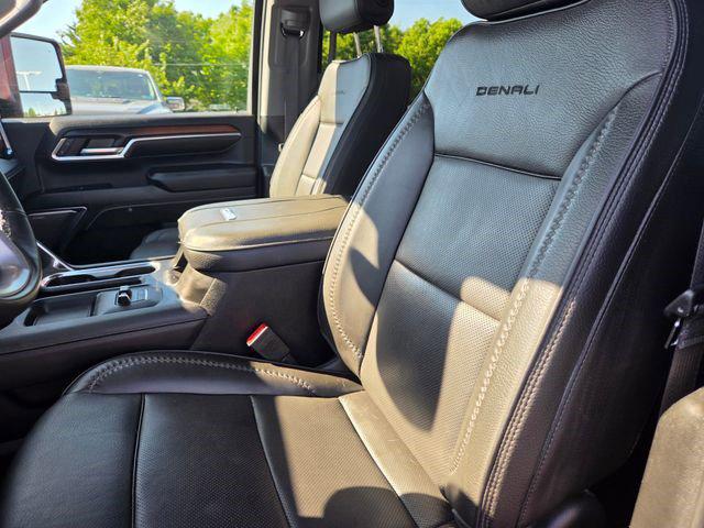 2024 GMC Sierra 2500HD 4WD Crew Cab Standard Bed Denali