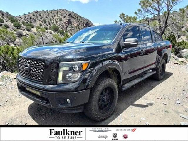 2019 Nissan TITAN SL 2019 Nissan TITAN SL