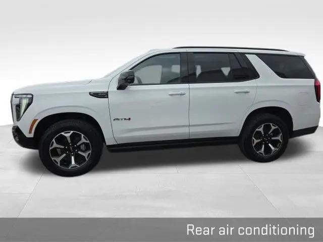 2026 GMC Yukon 4WD AT4