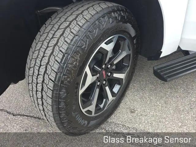 2026 GMC Yukon 4WD AT4