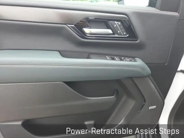 2026 GMC Yukon 4WD AT4