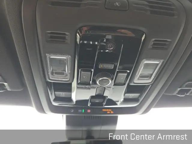 2026 GMC Yukon 4WD AT4