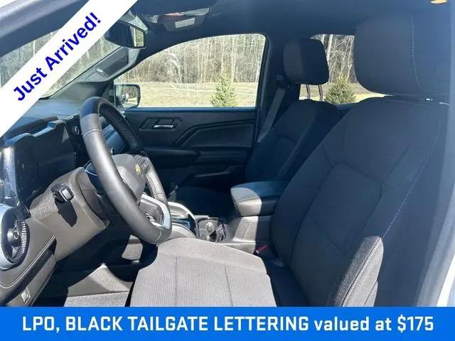 2024 Chevrolet Colorado 2WD LT