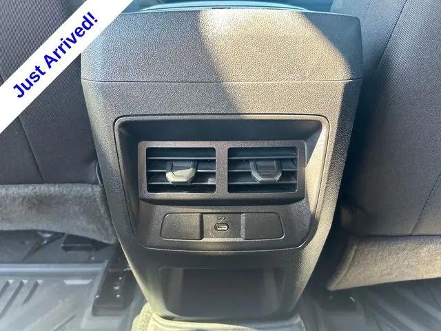 2024 Chevrolet Colorado 2WD LT