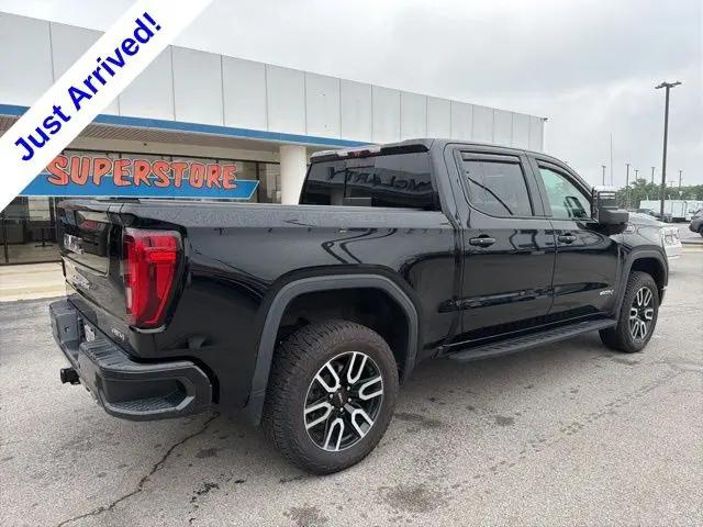 2022 GMC Sierra 1500 Limited 4WD Crew Cab Short Box AT4