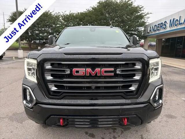 2022 GMC Sierra 1500 Limited 4WD Crew Cab Short Box AT4