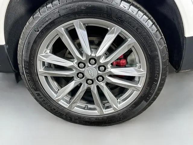 2024 Cadillac XT5 Sport