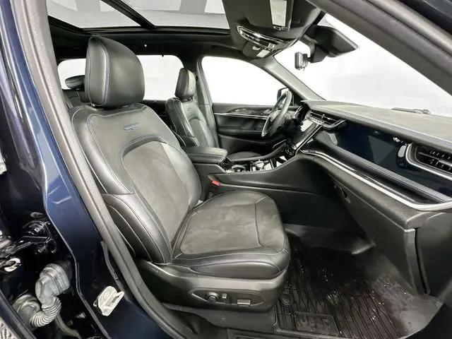 2023 Jeep Grand Cherokee Trailhawk