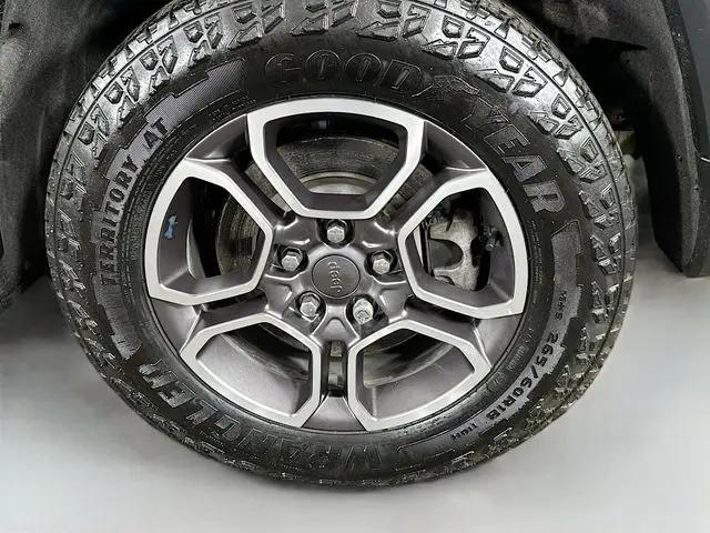 2023 Jeep Grand Cherokee Trailhawk