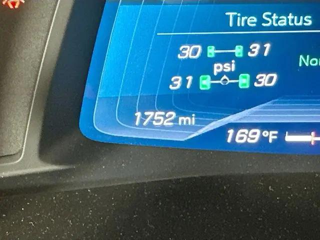 2025 Chevrolet Corvette Stingray RWD Coupe 3LT