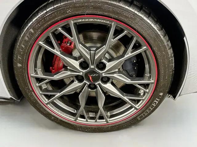 2025 Chevrolet Corvette Stingray RWD Coupe 3LT