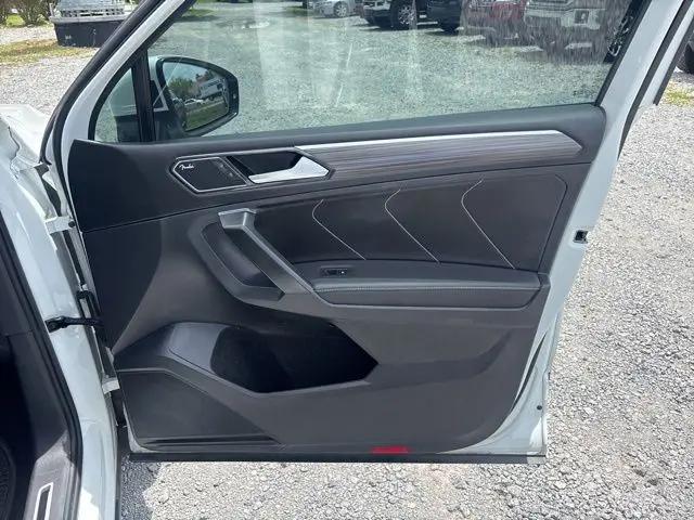 2023 Volkswagen Tiguan 2.0T SEL R-Line