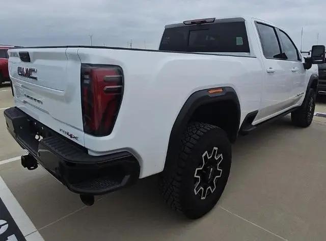 2026 GMC Sierra 2500HD Crew Cab, Standard Bed, AT4X, 4WD