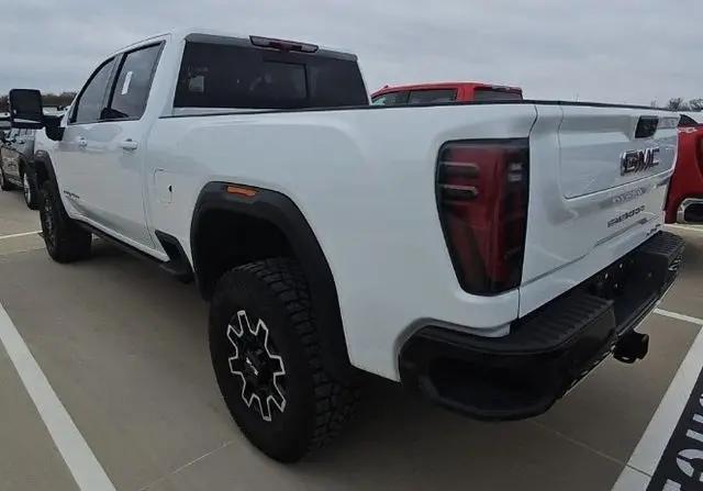 2026 GMC Sierra 2500HD Crew Cab, Standard Bed, AT4X, 4WD