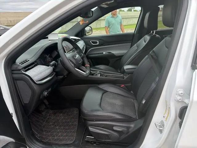2025 Jeep Compass Latitude 4x4