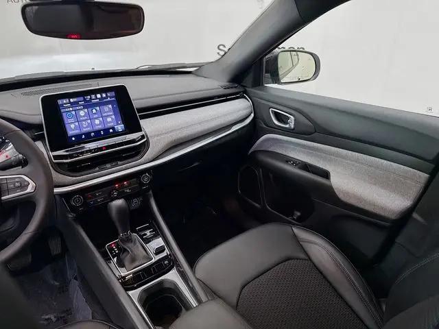2025 Jeep Compass Latitude 4x4
