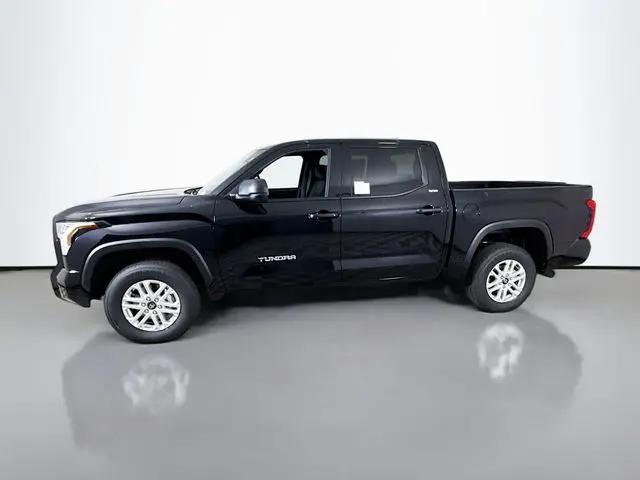 2026 Toyota Tundra SR5 CrewMax 5.5' Bed