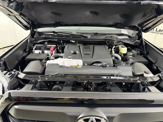 2026 Toyota Tundra SR5 CrewMax 5.5' Bed
